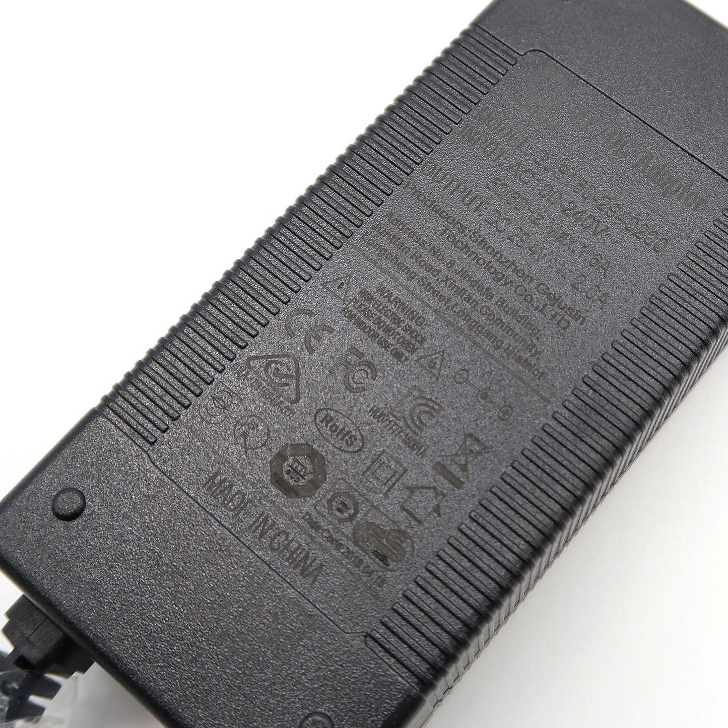 Lithium Akku 24V 10AH inkl. Ladegerät