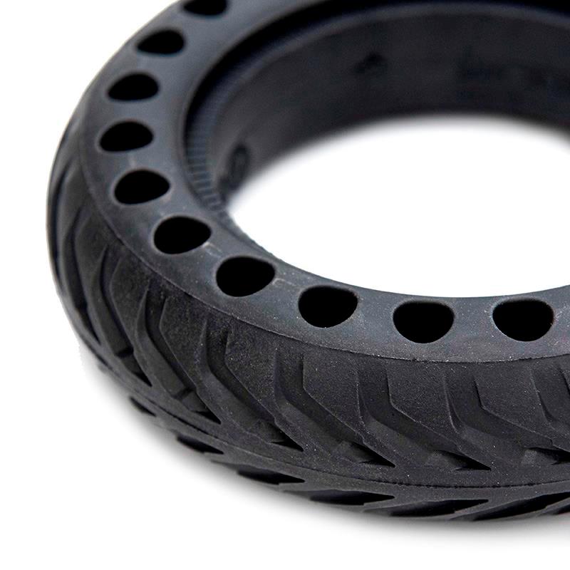 Vollgummi Reifen 8x2